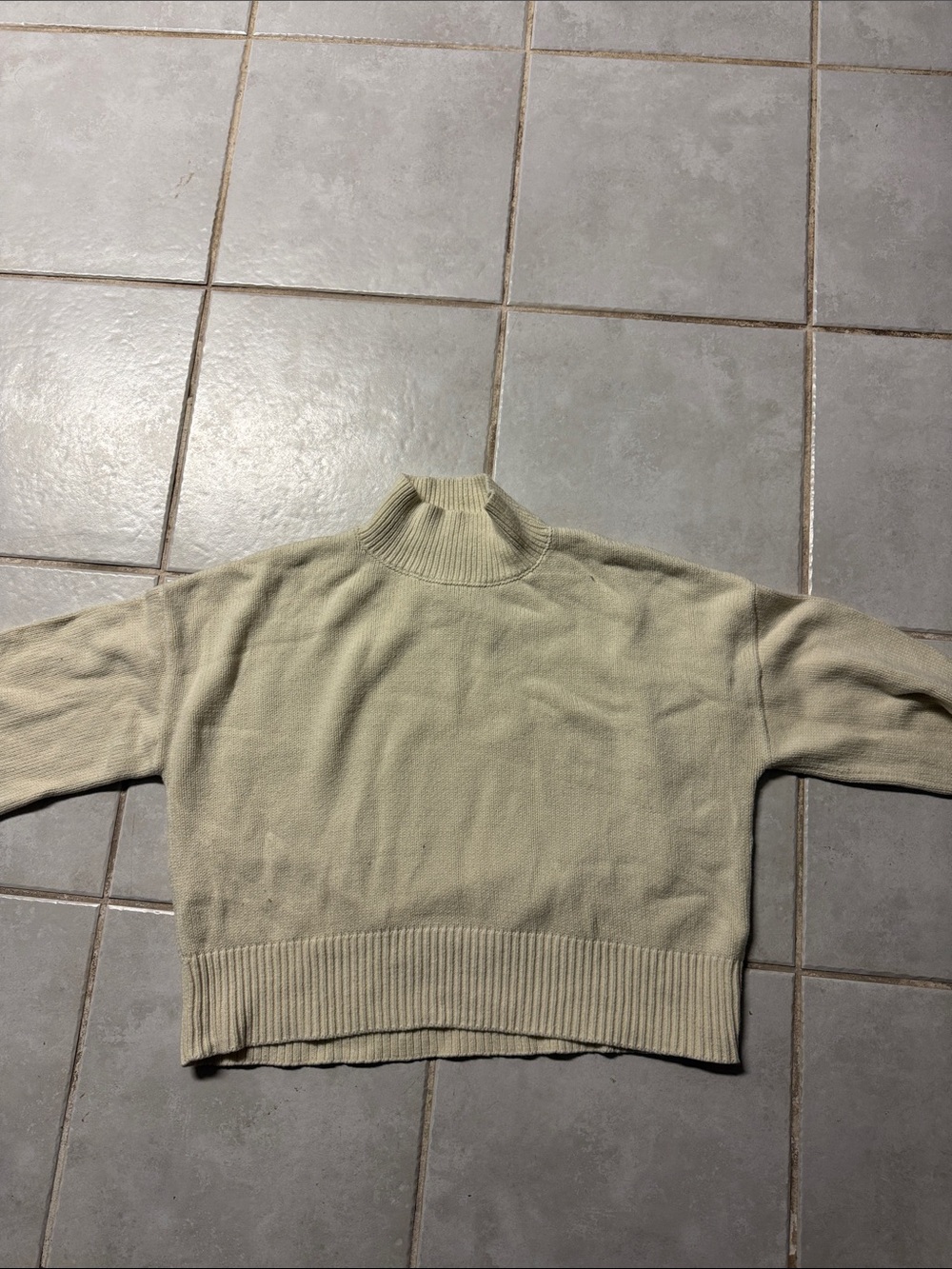 Melrose and Market Light Sage Green Mock Neck Sweater